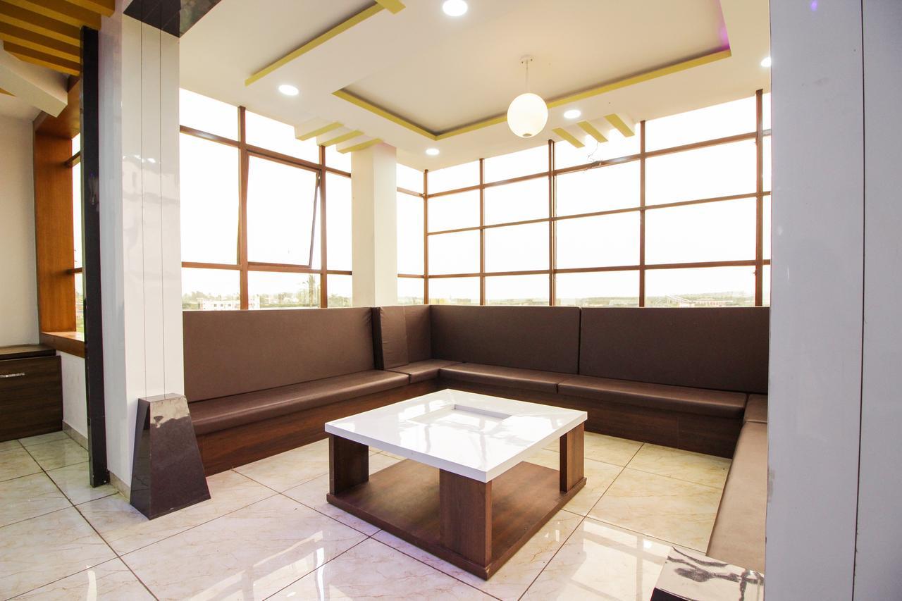 Oyo 15136 Nisarga Lodge Chikmagalur Ngoại thất bức ảnh